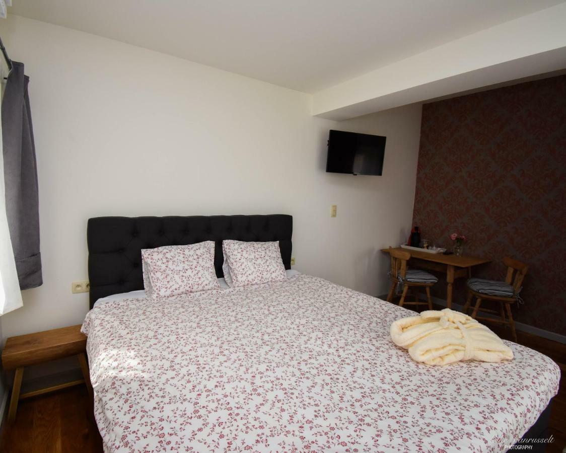 B&B De Bloesem Hoeselt 外观 照片